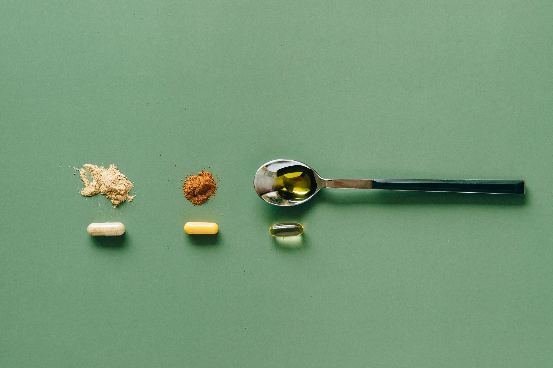 Compléments alimentaires : choisir entre formules complexes et mono-ingrédient
